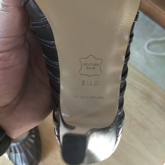 Talbots 4.5" heels sz. 8.5 - Picture 5 of 7